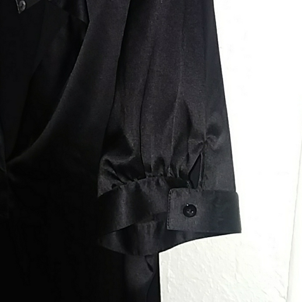 Silk blouse - Picture 2 of 4